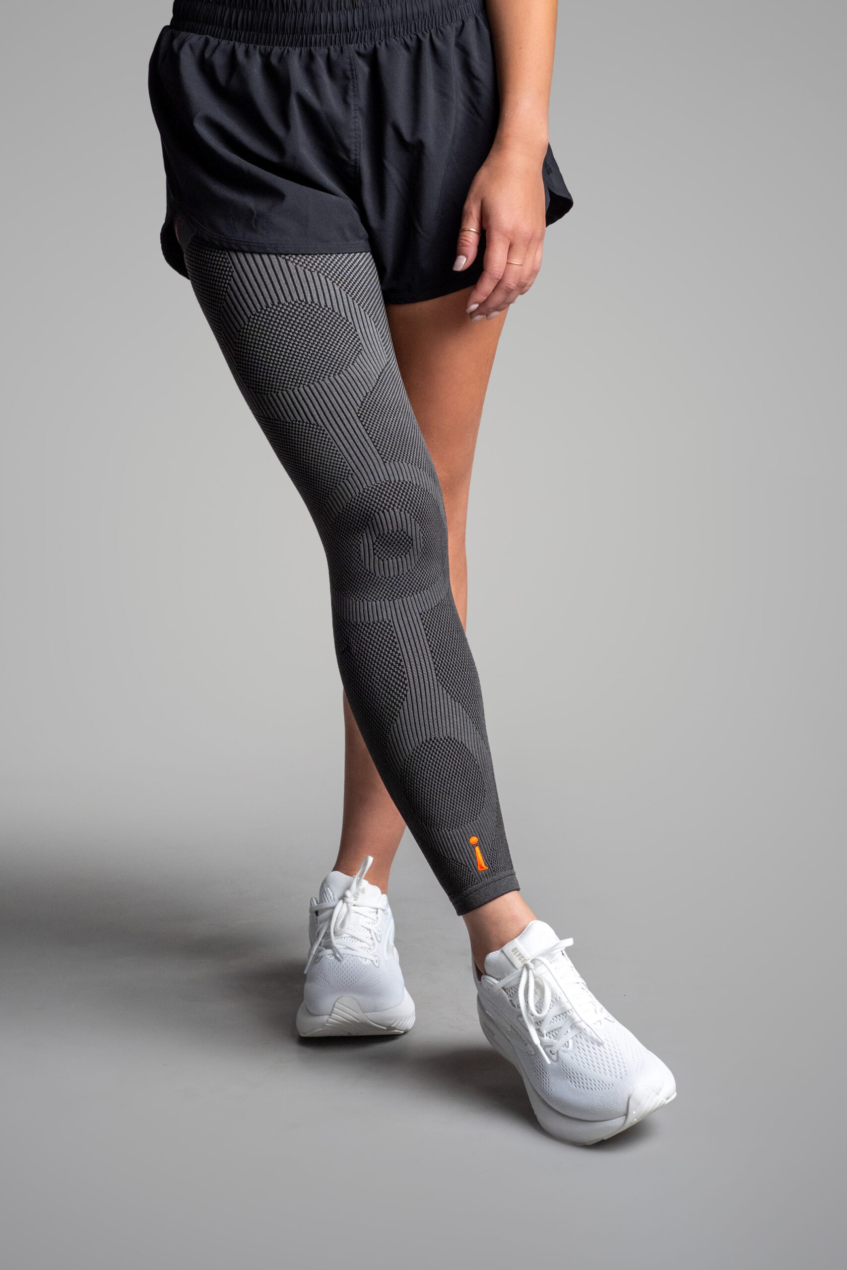 Leg_4 Incrediwear Tugisukad